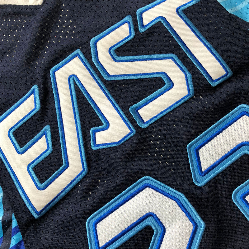 Regata Authentic All-Star East Lebron James Mitchell & Ness Hardwood Classics 2009 - OGJERSEYSHOP